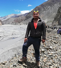 Pasang Dawa Sherpa, Trekking Guide